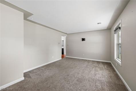 4845 Redwood Drive Sheffield Lake OH 44054