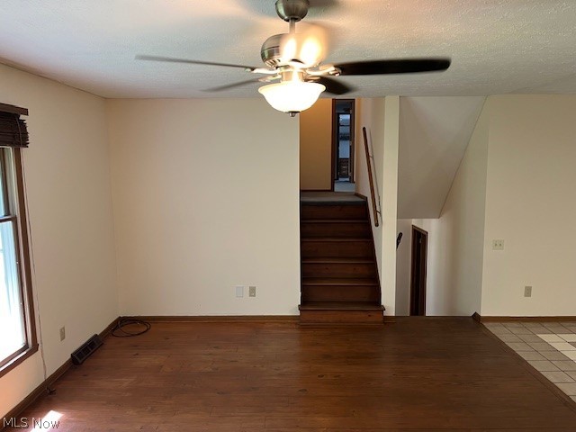 5523 Brewton Avenue NW Canal Fulton OH 44614