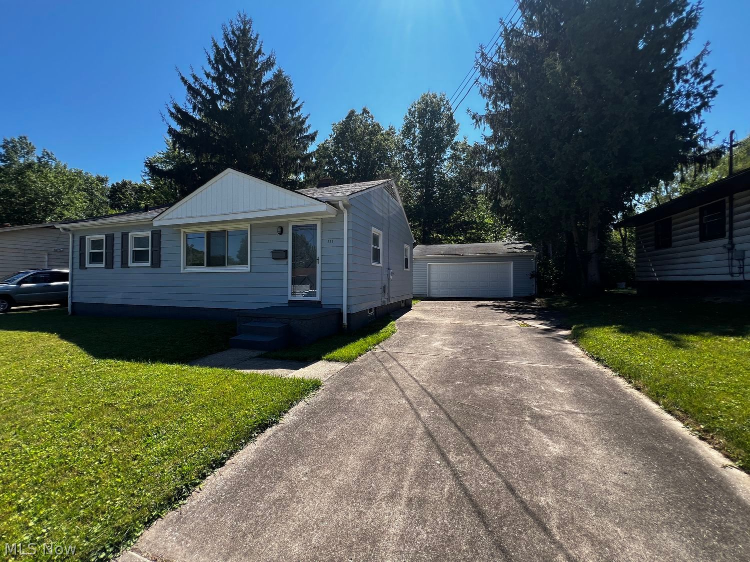 111 Rutledge Drive Youngstown OH 44505