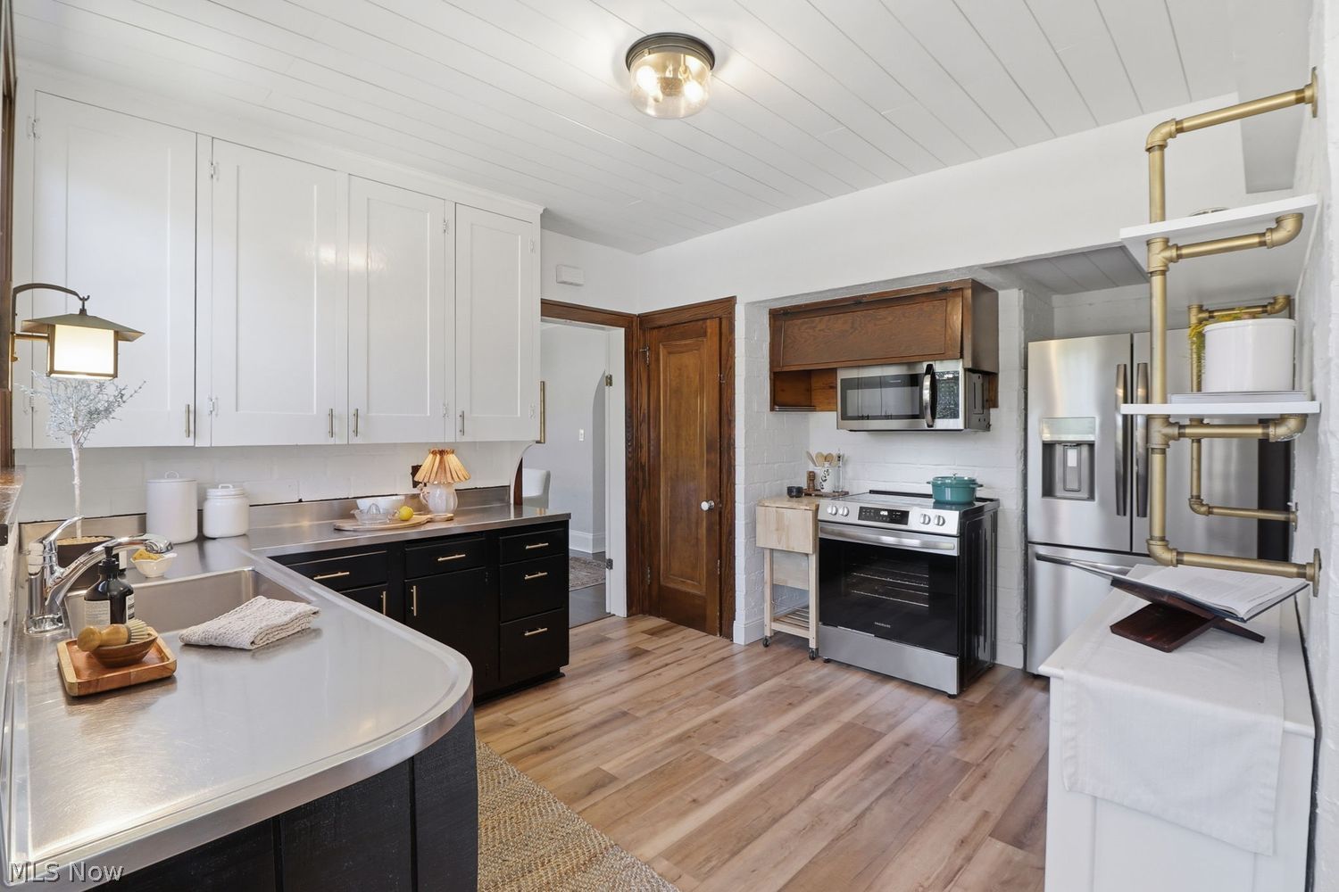 4216 Wooster Road Fairview Park OH 44126