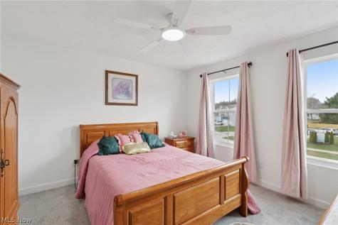 110 Harvest Way Elyria OH 44035