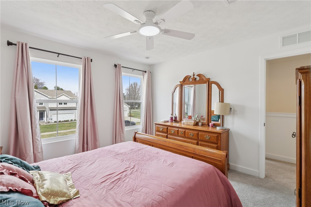 110 Harvest Way Elyria OH 44035