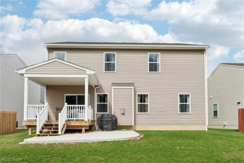 110 Harvest Way Elyria OH 44035