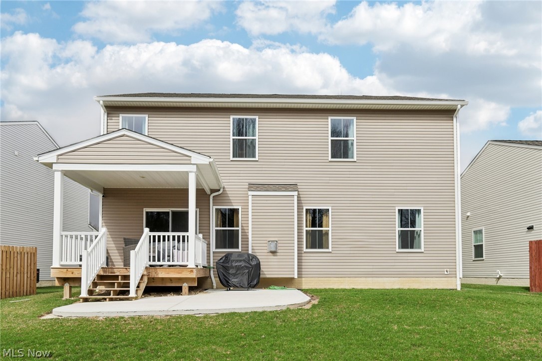 110 Harvest Way Elyria OH 44035