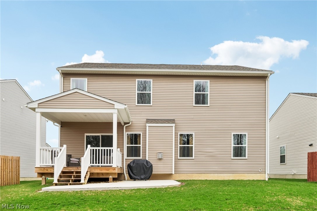 110 Harvest Way Elyria OH 44035
