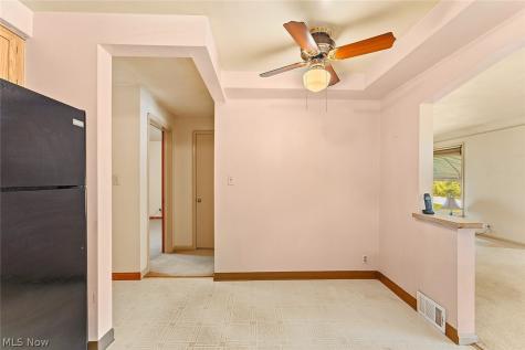 7506 Briarcliff Parkway Middleburg Heights OH 44130