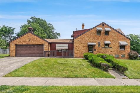 7506 Briarcliff Parkway Middleburg Heights OH 44130