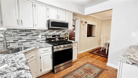 1828 E 291 Street Wickliffe OH 44092