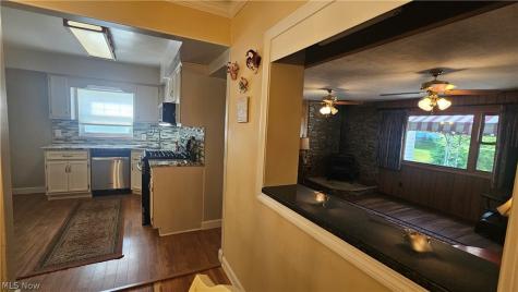 1828 E 291 Street Wickliffe OH 44092
