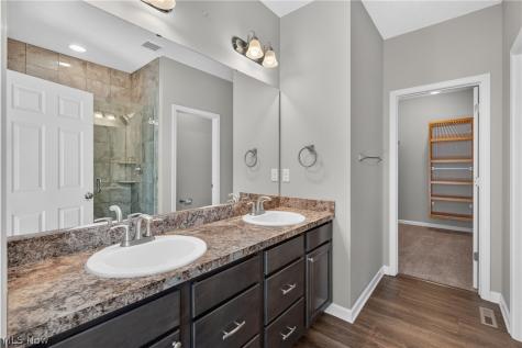 10007 Forest Valley Lane Streetsboro OH 44241