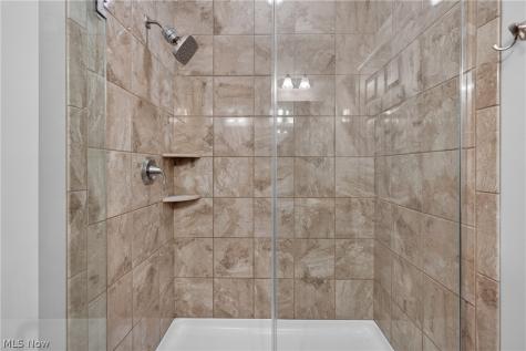 10007 Forest Valley Lane Streetsboro OH 44241