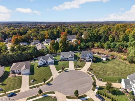 10007 Forest Valley Lane Streetsboro OH 44241