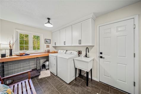 8725 Quail Circle Willoughby OH 44094