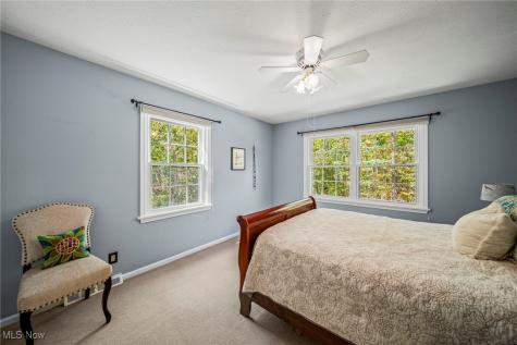 8725 Quail Circle Willoughby OH 44094