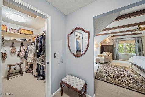 8725 Quail Circle Willoughby OH 44094