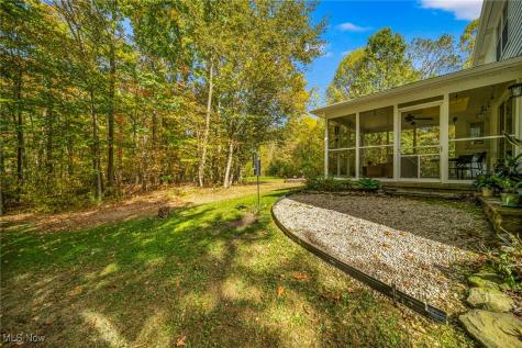 8725 Quail Circle Willoughby OH 44094