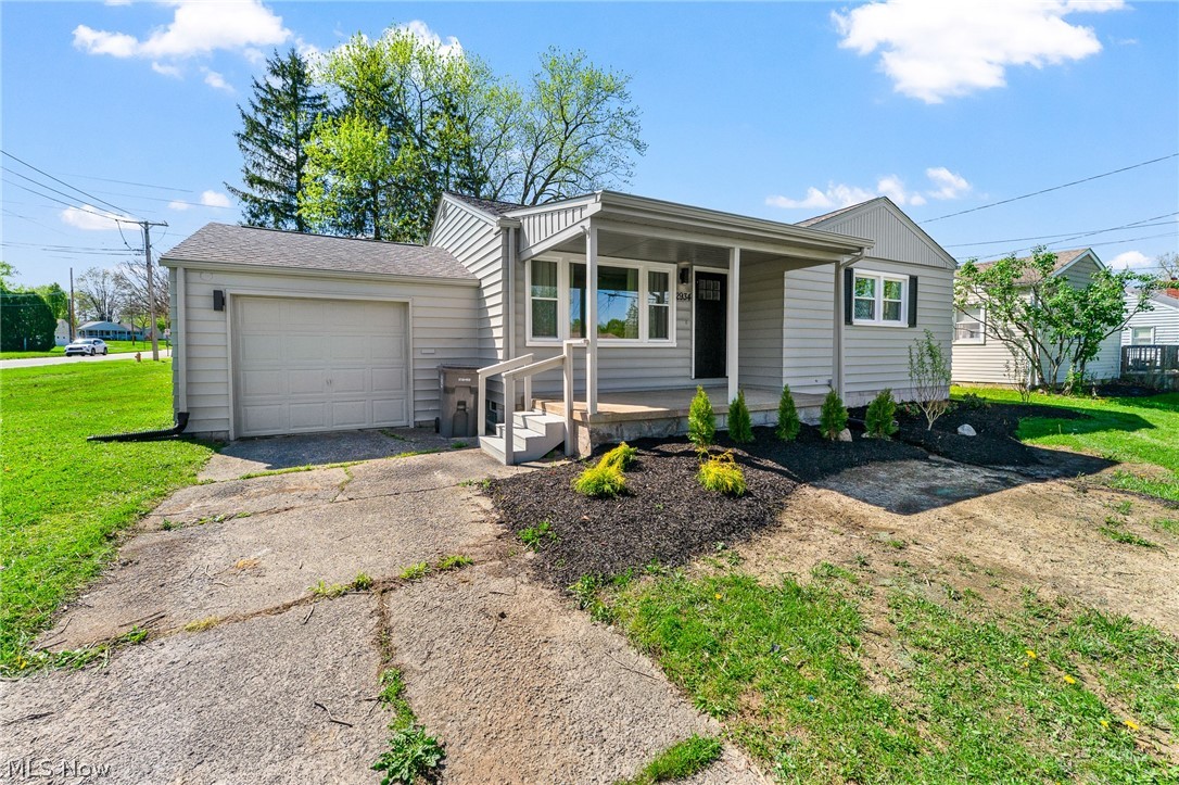 2934 Brunswick Road Youngstown OH 44511