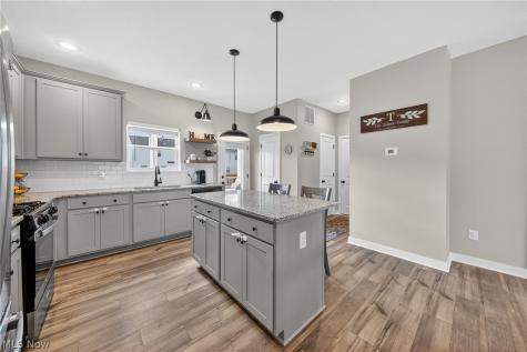 224 Harvest Way Elyria OH 44035