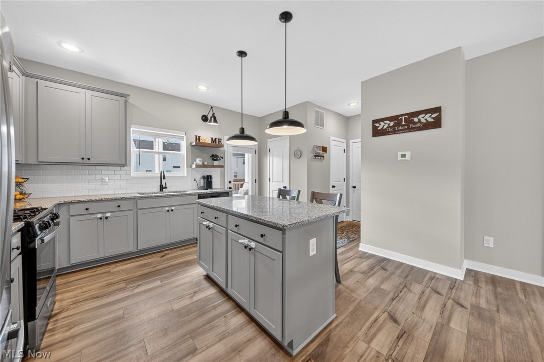 224 Harvest Way Elyria OH 44035