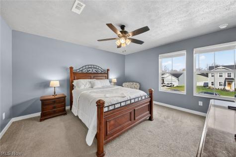224 Harvest Way Elyria OH 44035