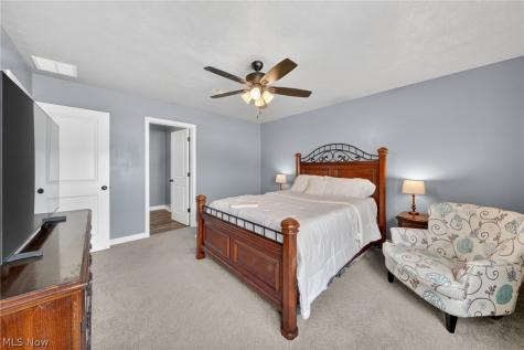 224 Harvest Way Elyria OH 44035