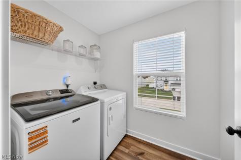 224 Harvest Way Elyria OH 44035