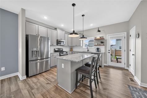 224 Harvest Way Elyria OH 44035