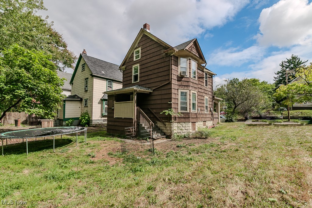 834 Kenyon Street Akron OH 44311