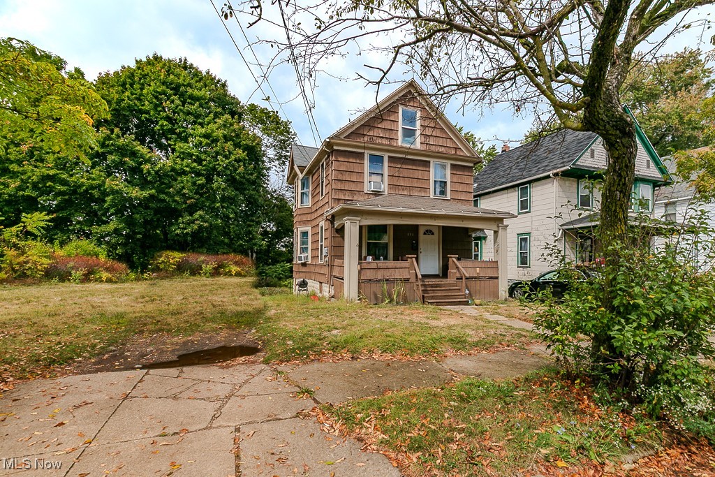 834 Kenyon Street Akron OH 44311