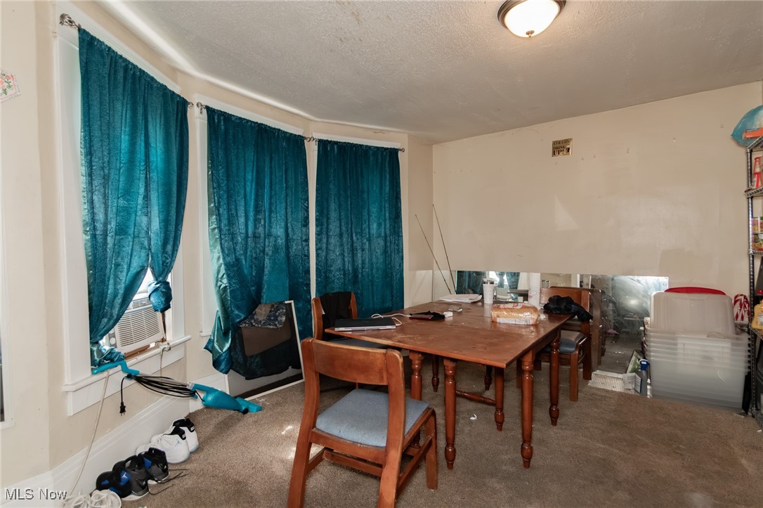 834 Kenyon Street Akron OH 44311