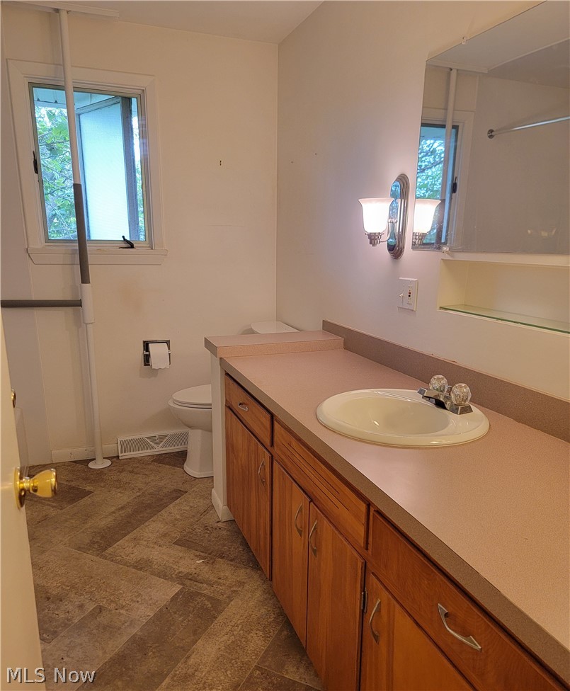 2702 Idlewood Place Lorain OH 44052