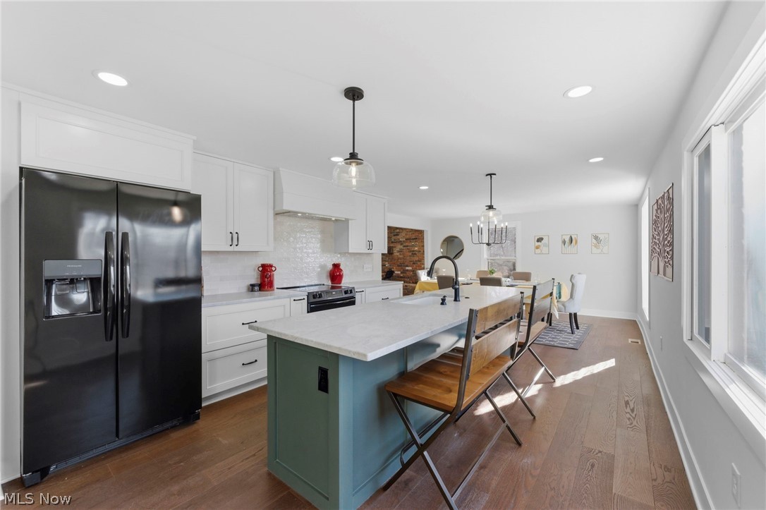 5498 Hudson Drive Hudson OH 44236