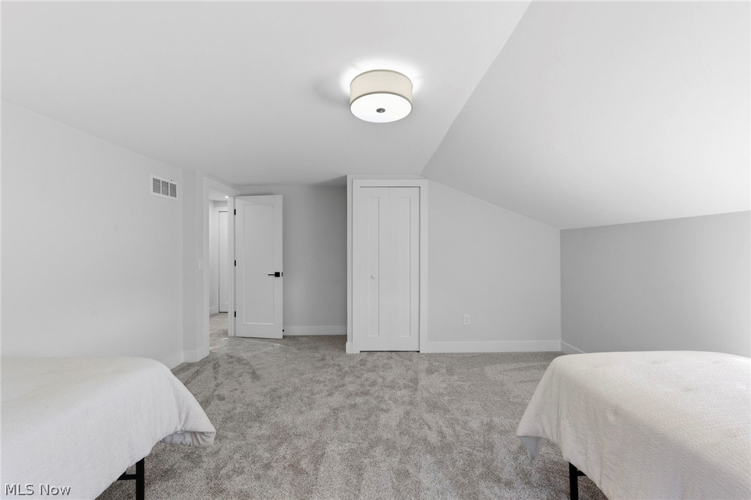 5498 Hudson Drive Hudson OH 44236