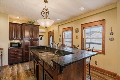 12973 Clifton Boulevard Lakewood OH 44107