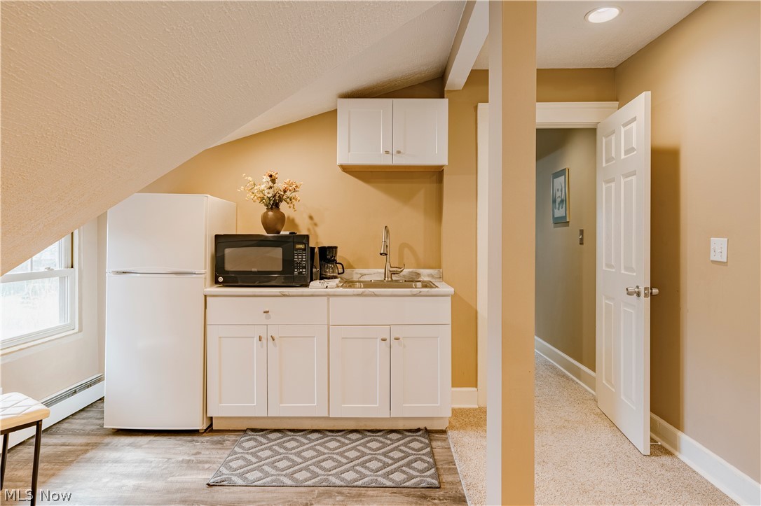 12973 Clifton Boulevard Lakewood OH 44107