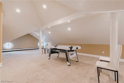 12973 Clifton Boulevard Lakewood OH 44107