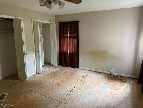 2410 Wagon Trail Street NE Massillon OH 44646