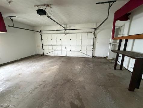 2410 Wagon Trail Street NE Massillon OH 44646