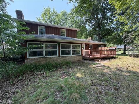 2410 Wagon Trail Street NE Massillon OH 44646