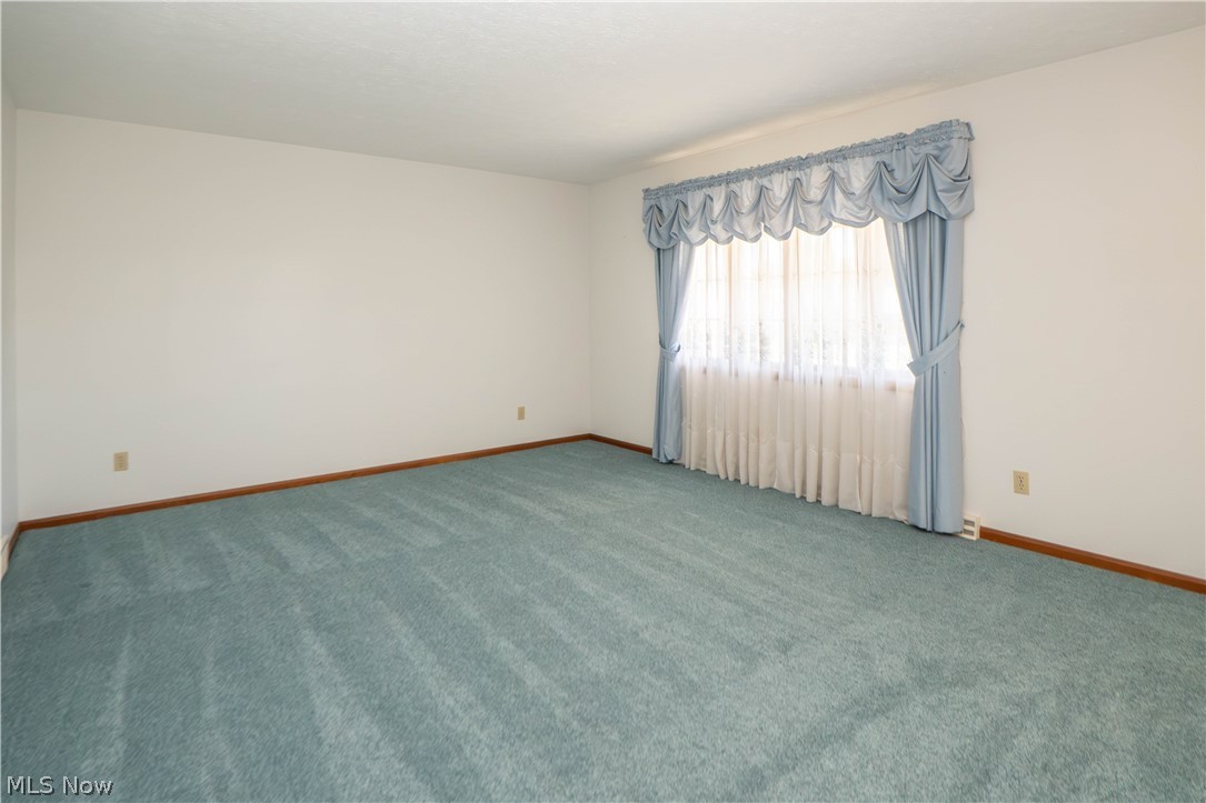 1211 Nancy Anna Avenue NW Massillon OH 44646
