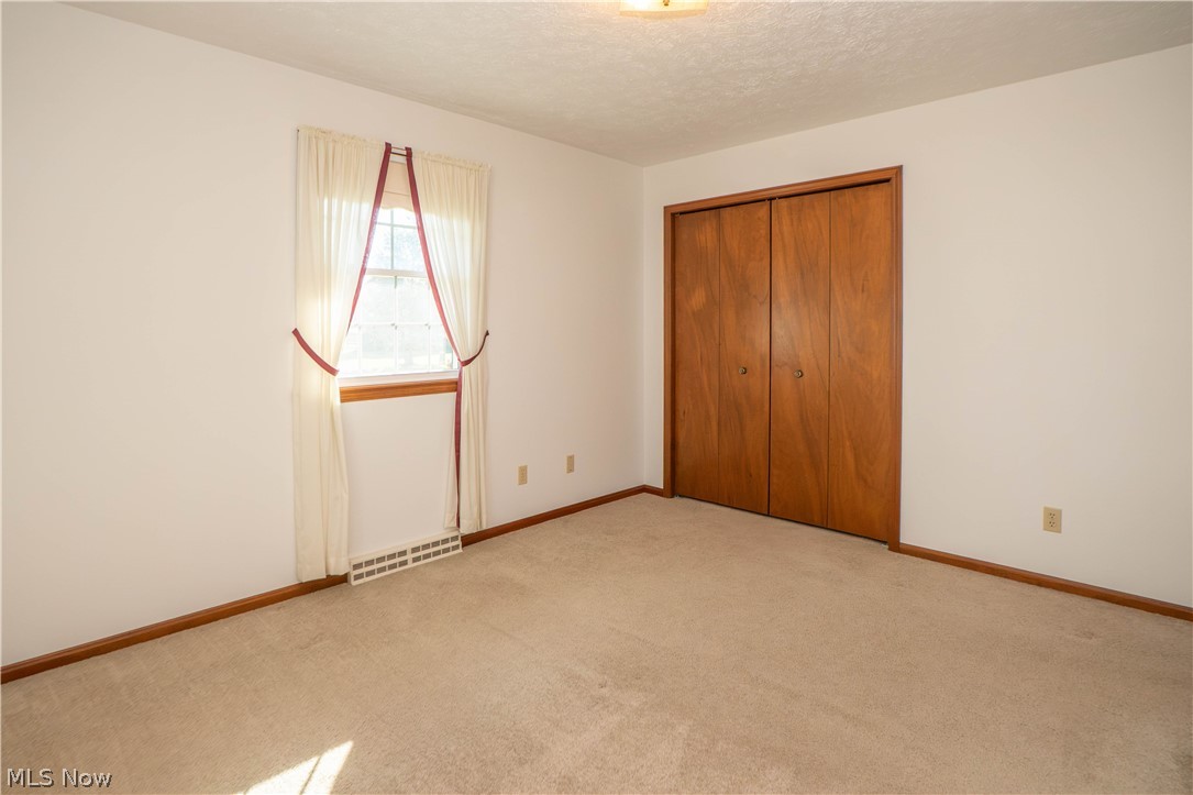 1211 Nancy Anna Avenue NW Massillon OH 44646