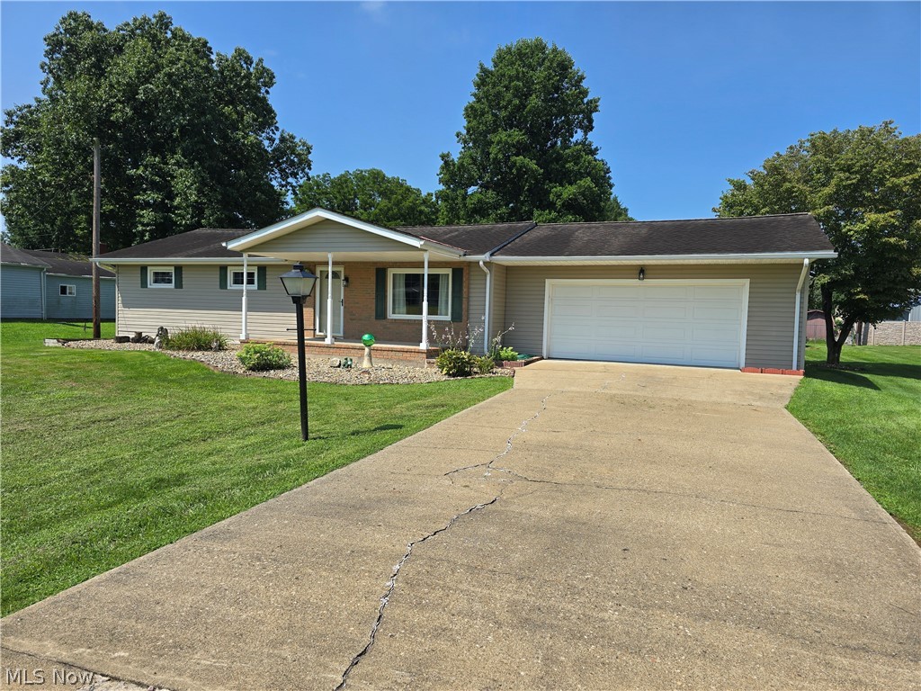 2745 Frick Drive Zanesville OH 43701