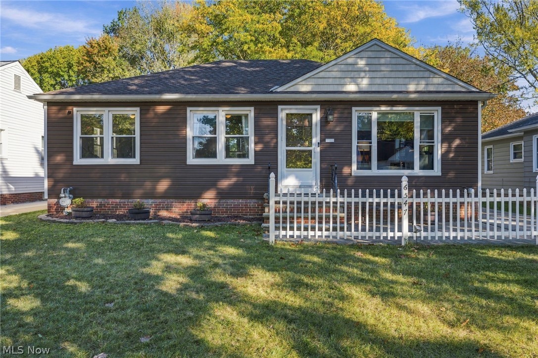 6547 Lawnwood Avenue Parma Heights OH 44130