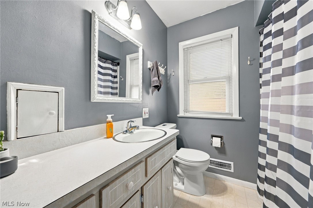 6547 Lawnwood Avenue Parma Heights OH 44130