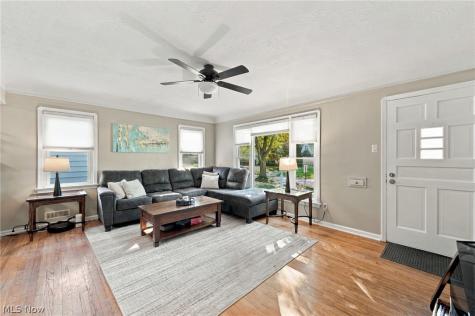 6547 Lawnwood Avenue Parma Heights OH 44130