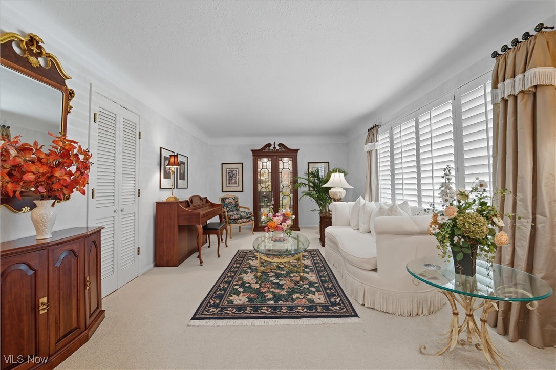 6578 Gates Mills Boulevard Mayfield Heights OH 44124