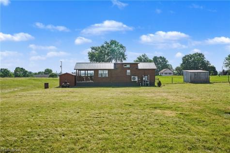 1269 Manchester Avenue NW Massillon OH 44647