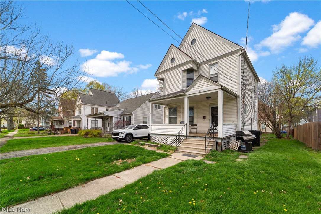 237 Wooster Street Elyria OH 44035