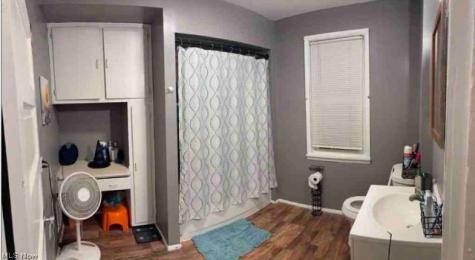 237 Wooster Street Elyria OH 44035