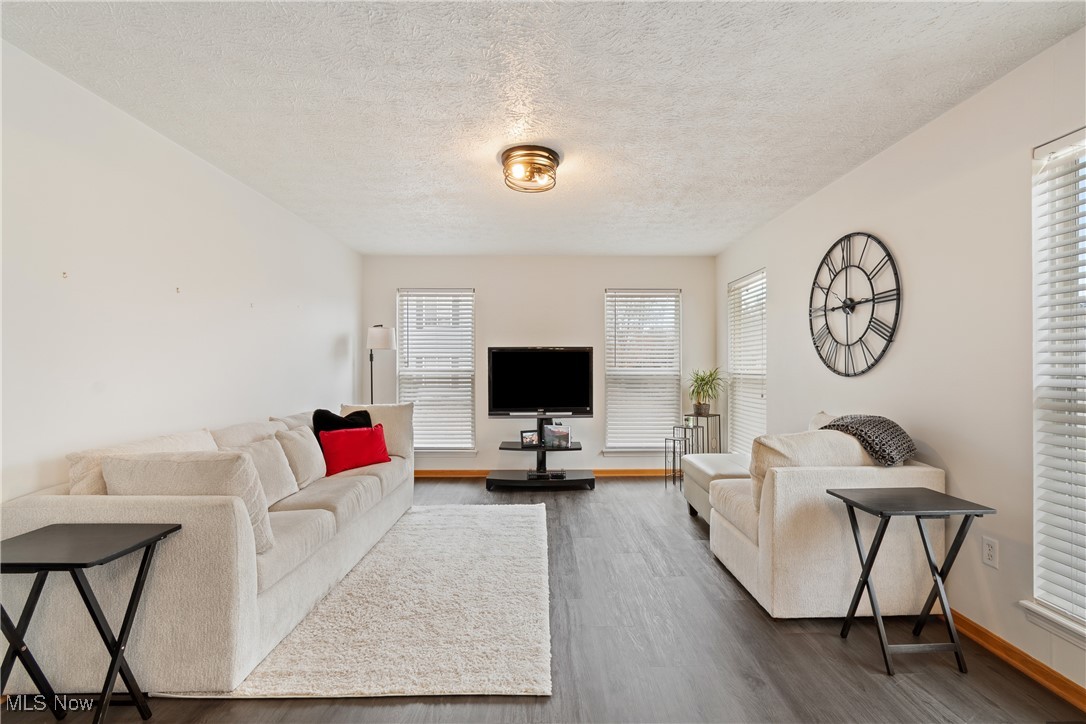 1067 Bennington Court Akron OH 44312